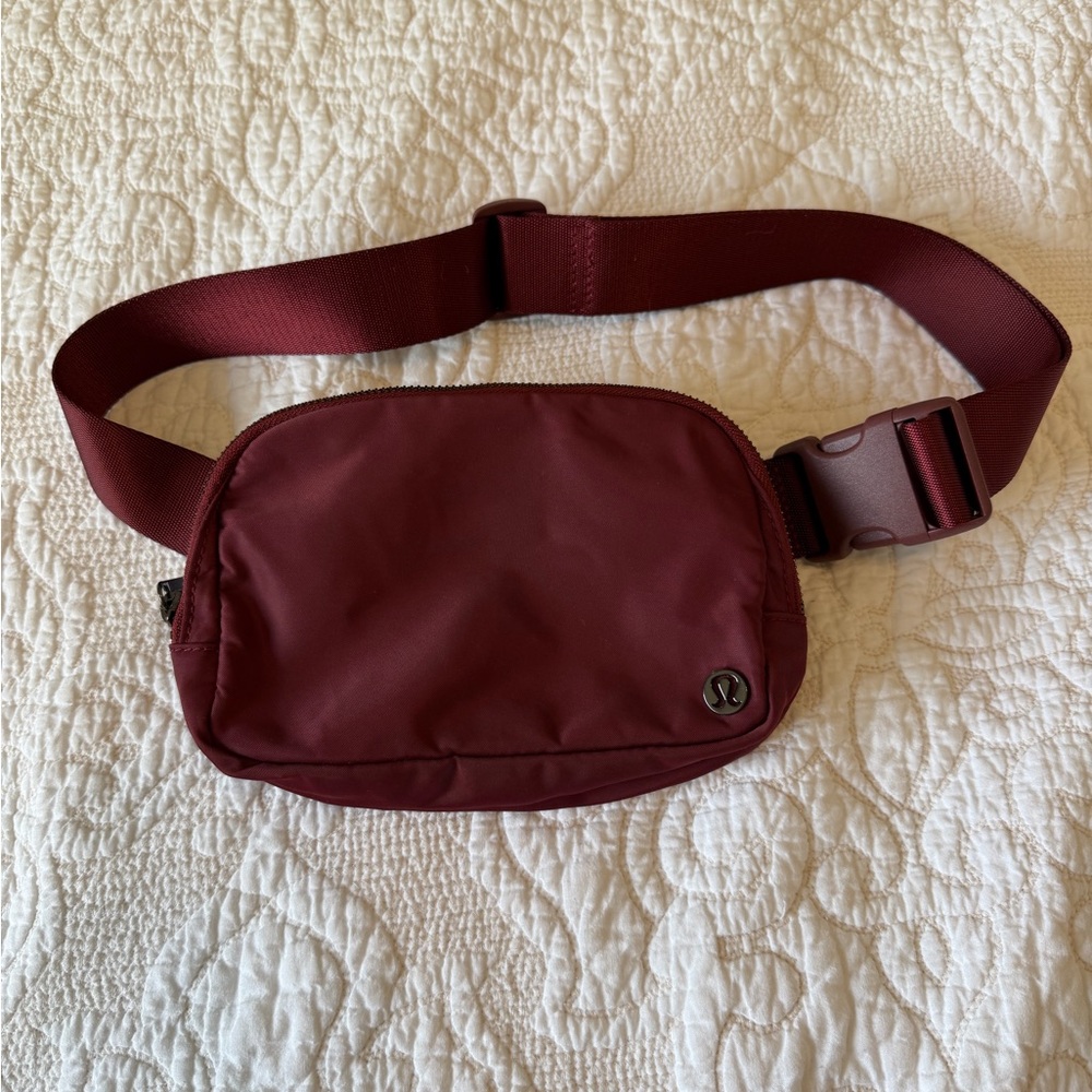lululemon athletica dark red  Nylon Belt Bag with Logo